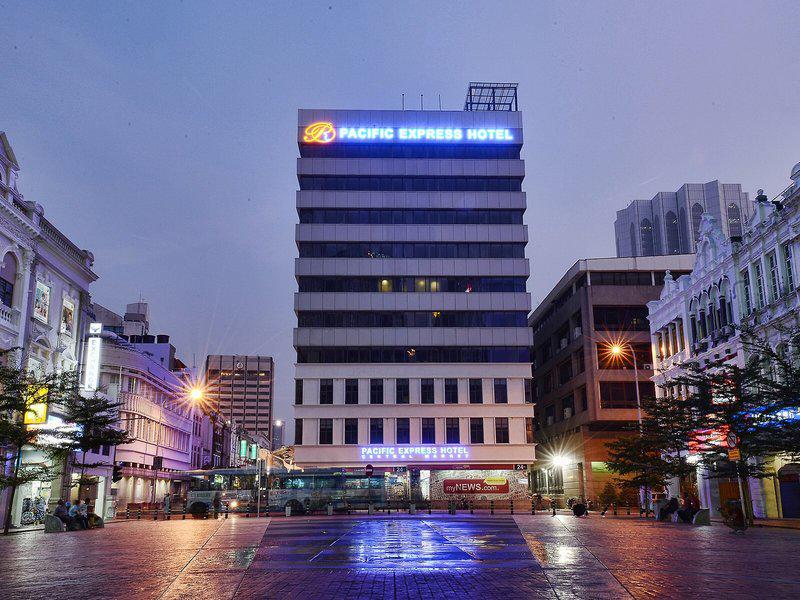 A2297CDD55866B7F9010D9389195C7E2