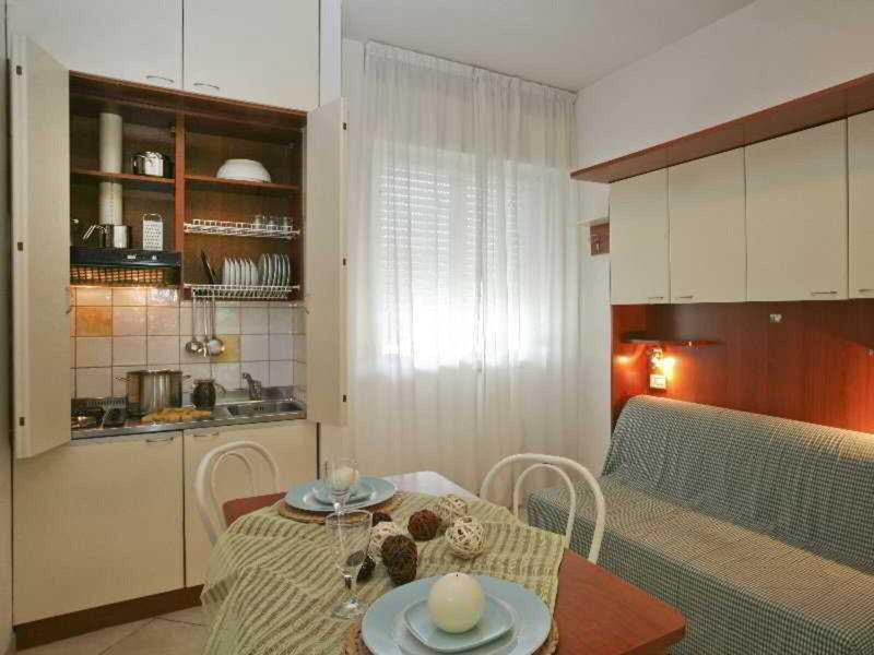 490690BAAC04EB72CBB794A325E12390