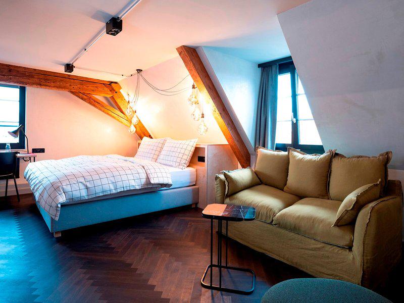 E0810C5FDA8883994CCAE247BFA3470C