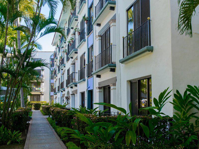 F6367B374102E2F115D72FA8C7676DCE