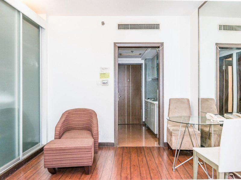 E10F182D03131C241915E08C8D17CD6A