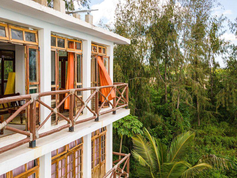 18FC5D3A3A39D43168CD63735EF4946D