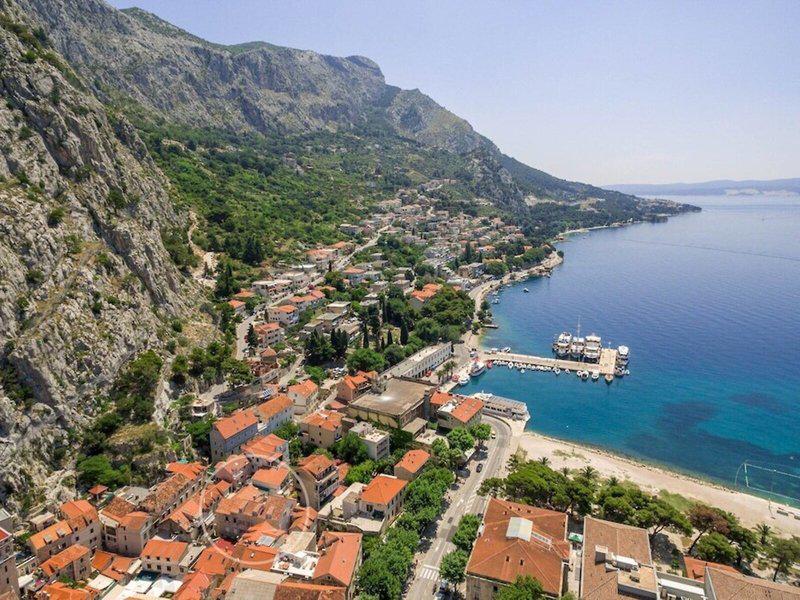 7E6EA17B5407B34C359C19CEDB2AA23C