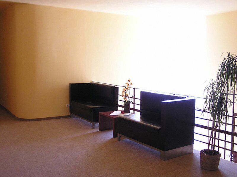 2C40B5F8DD6B0C6A19EE990AFF1FF380