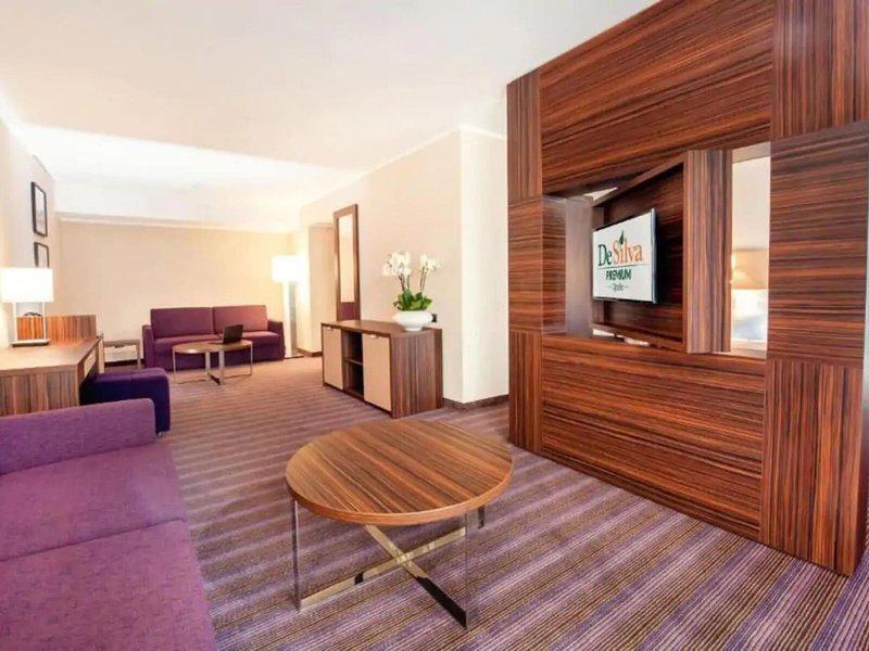 BEC9BCEC31B9D24180A924639199D3D0