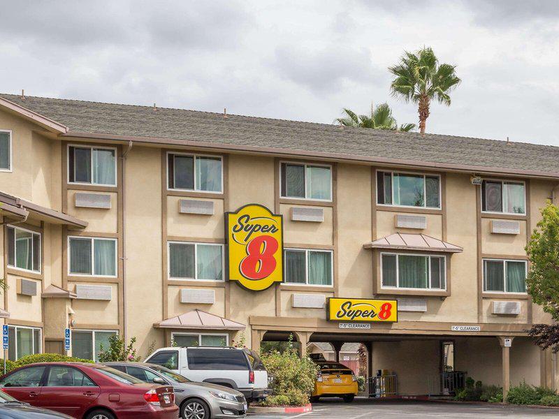 8B0EE41D7DABB5127EDE733A854E50C9