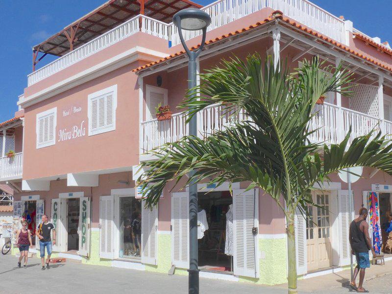 832ABCF0FC50D6B3F6E31A54166D1DC9