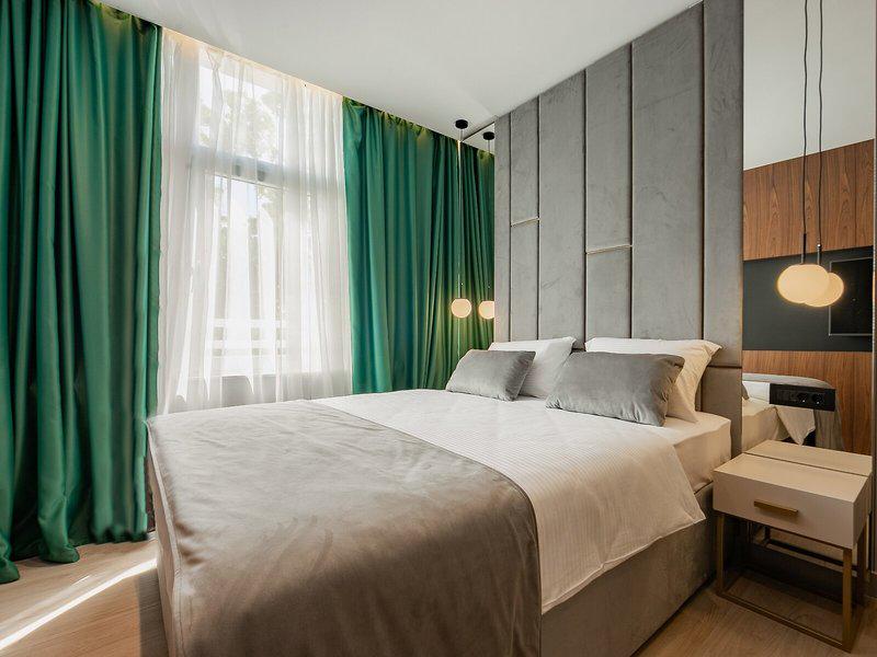 E09F17E031A438835B1D7F72FC3DCAD6