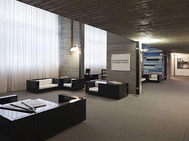 CA2F7CED2EC3AEEDD5DA43CE53CE6215