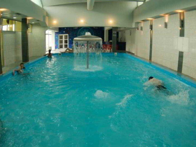 F75894611134CE4D687CBFA98013BC18