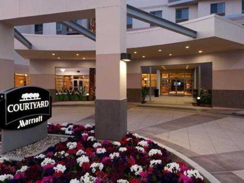 FA7C1996E2BA01A326E1D6C0AD6DBF5F