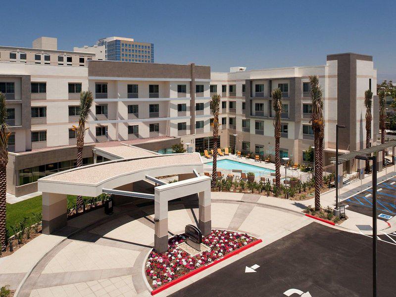 BF26FA0756D1DABBD8FD7A858BEF08C6