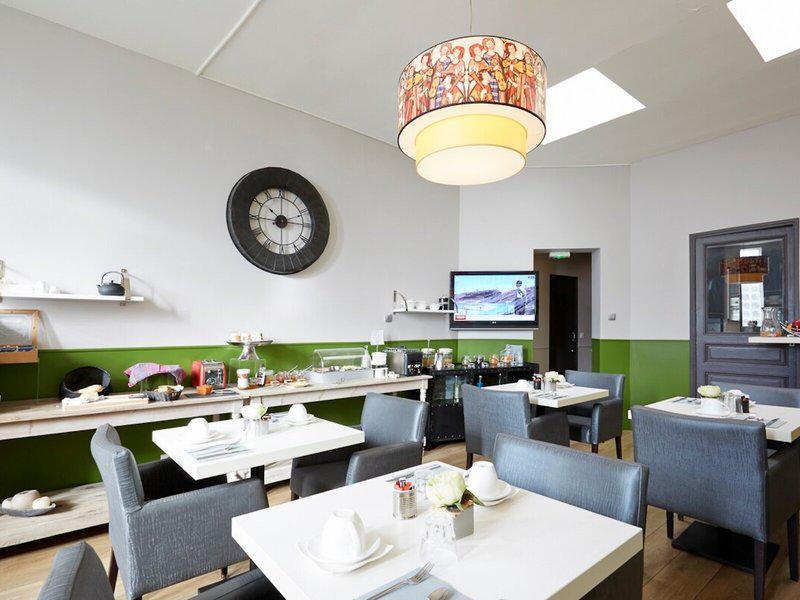 E39A2EFA4F5429FB3094BEBBA3116075