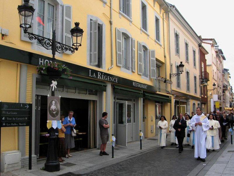 C57A72C670D1BA33563BDE66E74E11A7