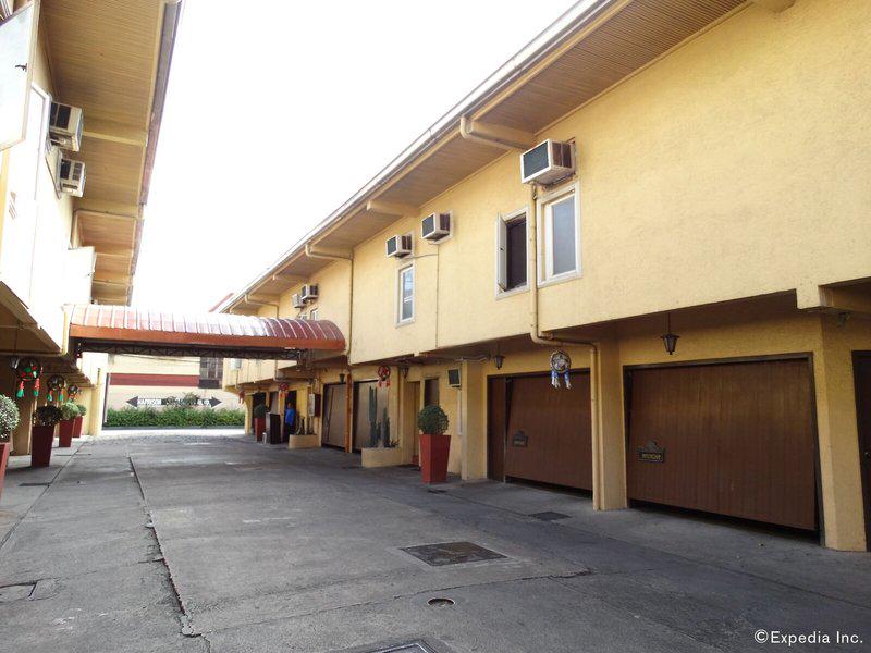 111342BAF3D1A6E492A4D180EAF8D606