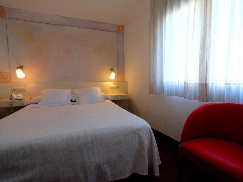 61BC5D4AF63A4A6F9ADD11A2D1DC1D4D