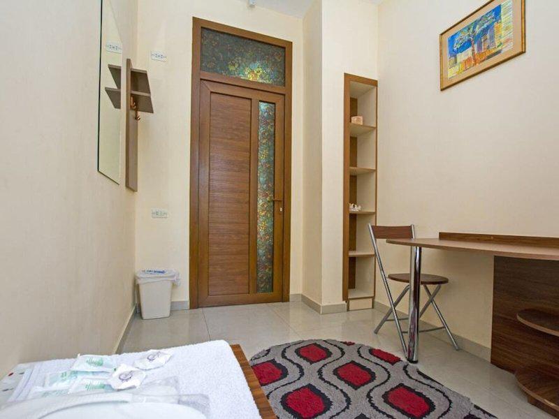 6EA489EF66A47F8631DD86F6A21E7EB1