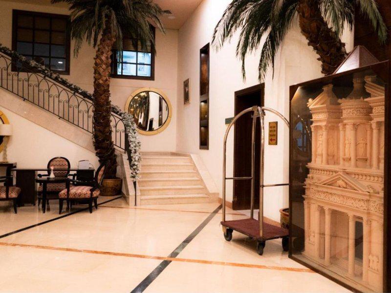 37B08508E61D8A98FEE3C17CF12FBF11