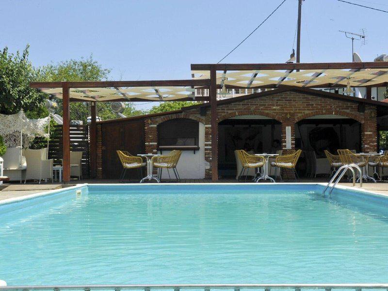 8DAC2764CE86C096A3D11AC105E6CCD2