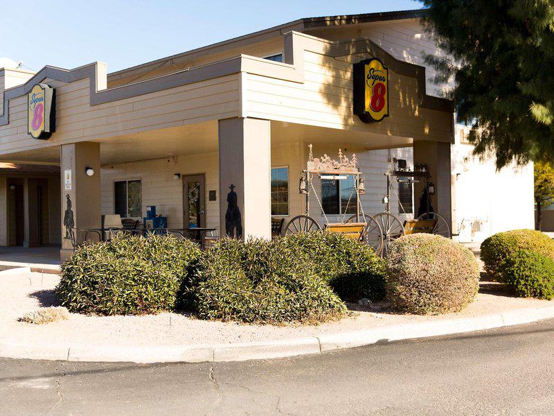 FEDEB9AEE47977FD3F7B23717235657D