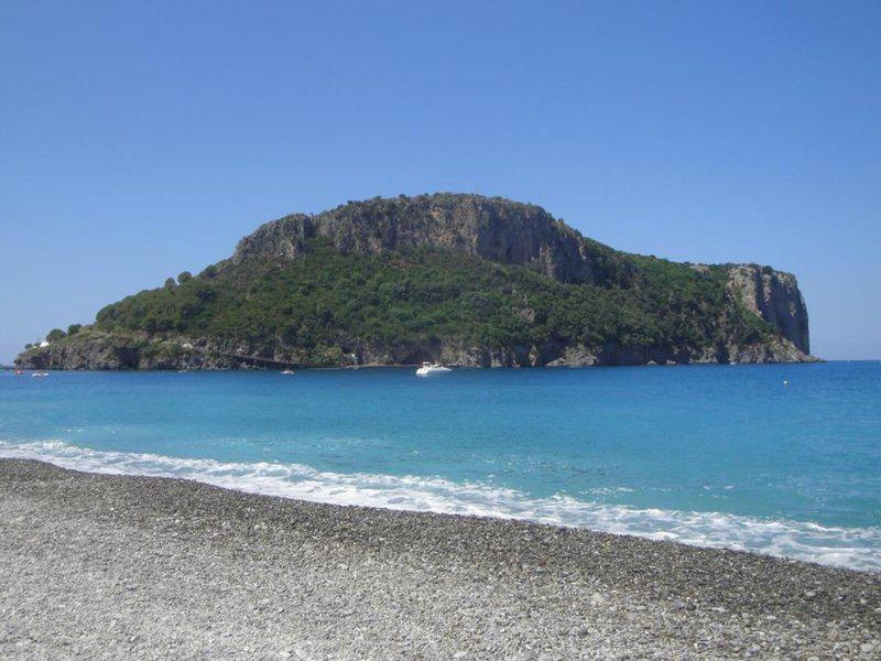 43ED6E943489D08D32A78D7A1C3C7F0A