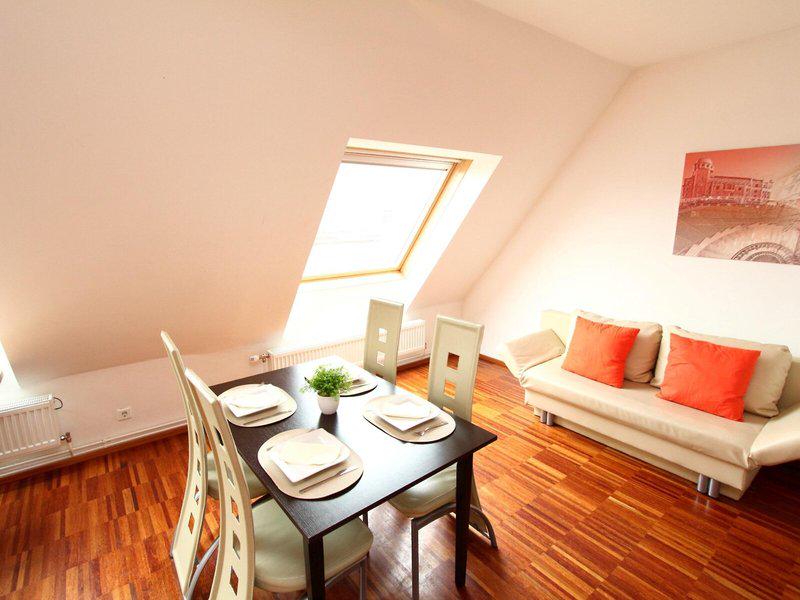 EA36A4551123A462CDCDBB4C16E10EC2