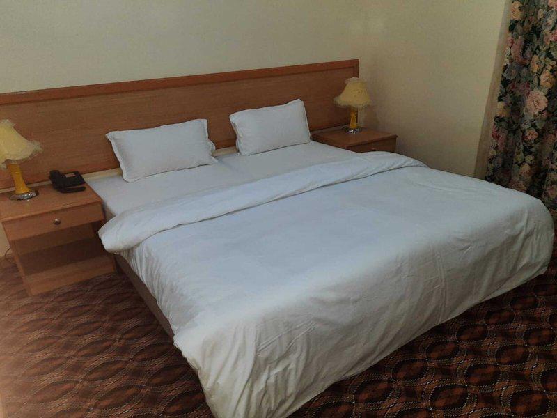 A9EF0BB90599B235B472F17F0D54C91C