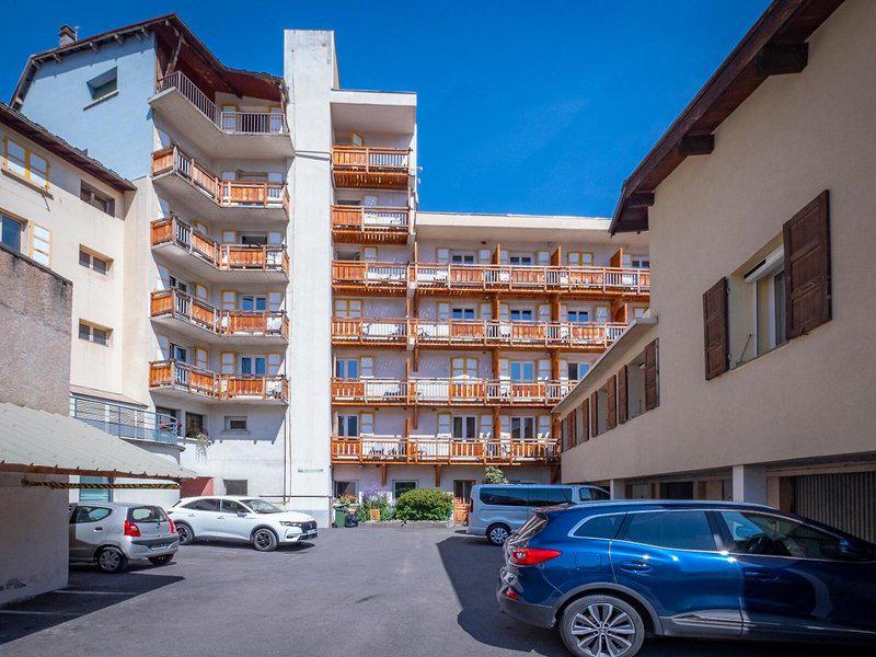 E928F182D783348BF1255AAB6CB0931C