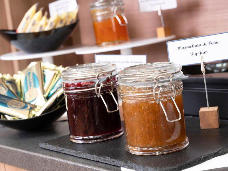 3553FD6407044EFC40C4C58C04E388C4