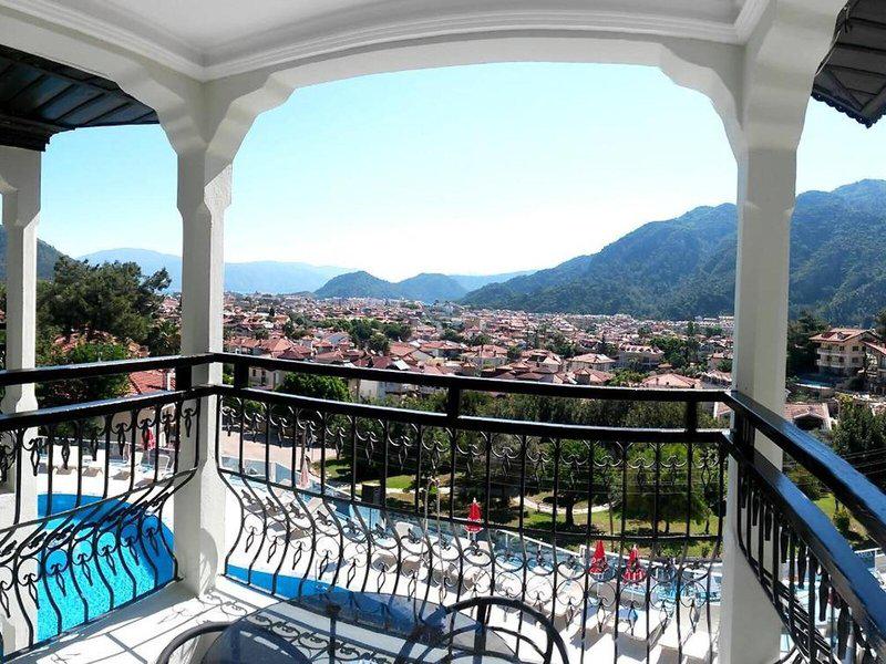 6EAB453D2F29EFCDA430BC9F56340ADC