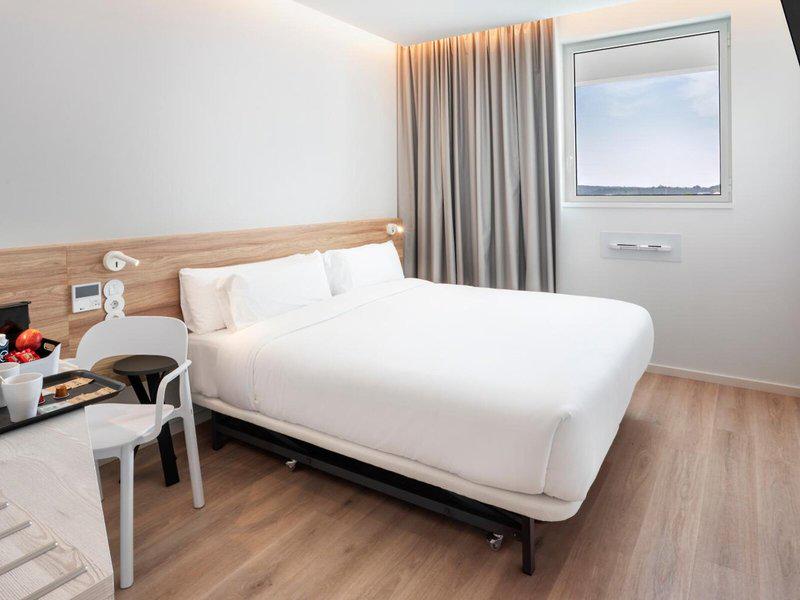 0479640360181C545049C184D000C5E5