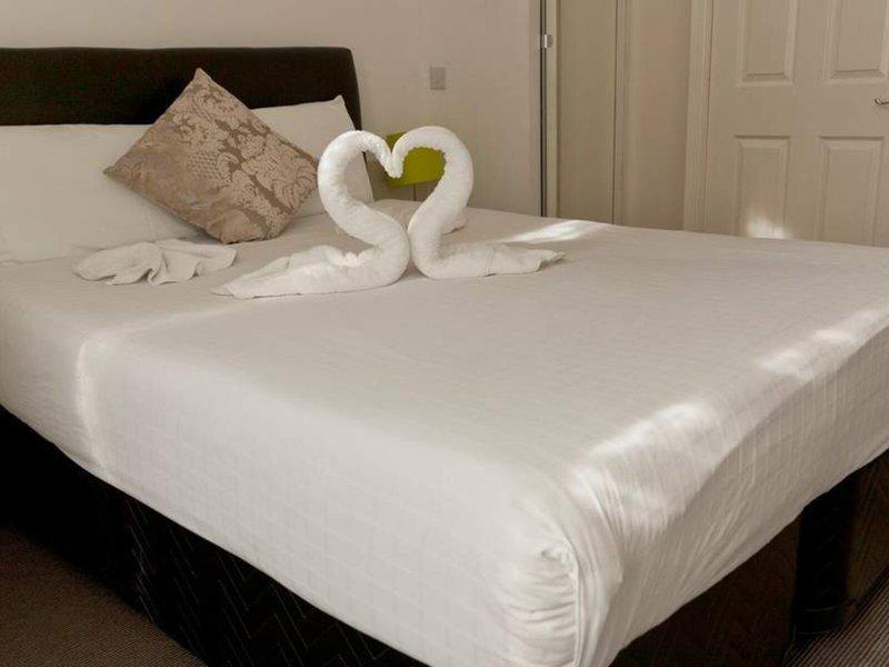 8C51AA3A1691250E8EB46A6A641C13C2