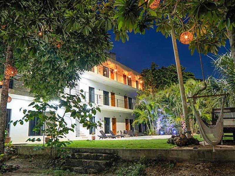 1128BFB95C34DA1D2FC22FCF8C13900C