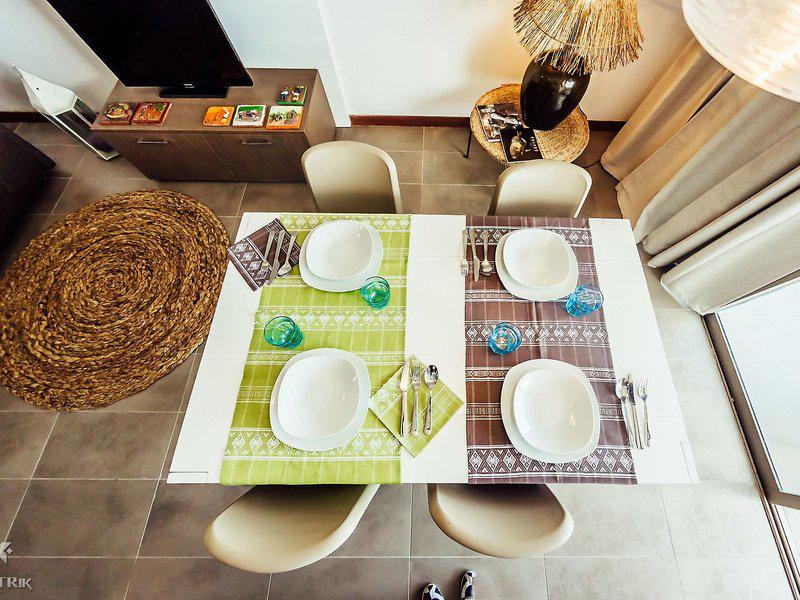 E16FB50D24BAE65E28D3309F73DFEBF0