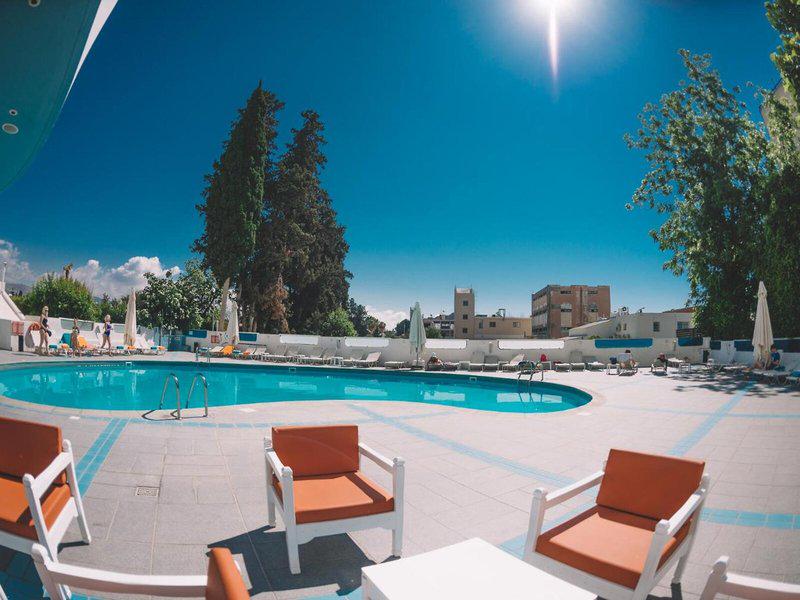 2E74967064D2A5F7A1F228B701B5976B