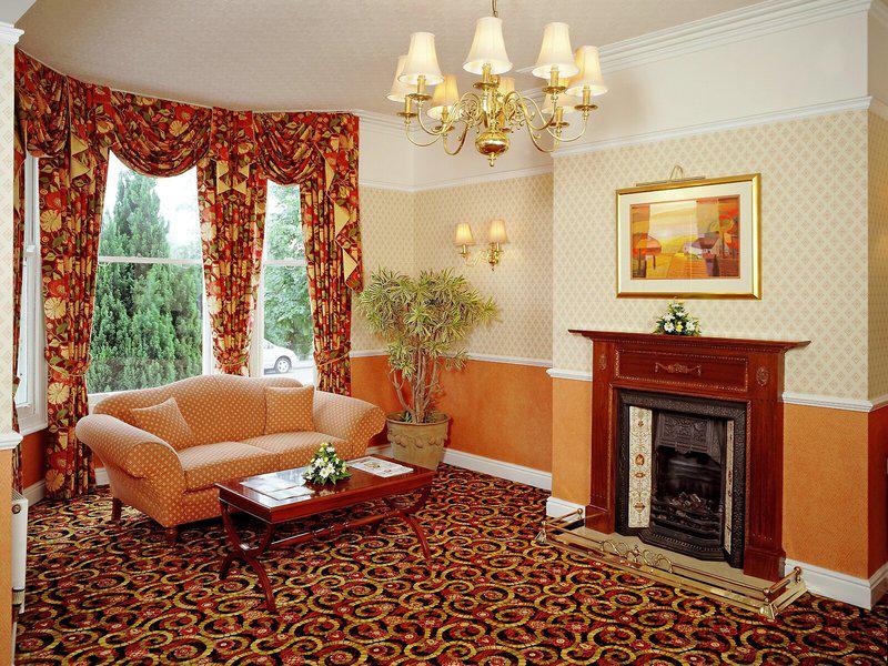 C971EDC79E05ED6E4DE5EBE829BEAE71