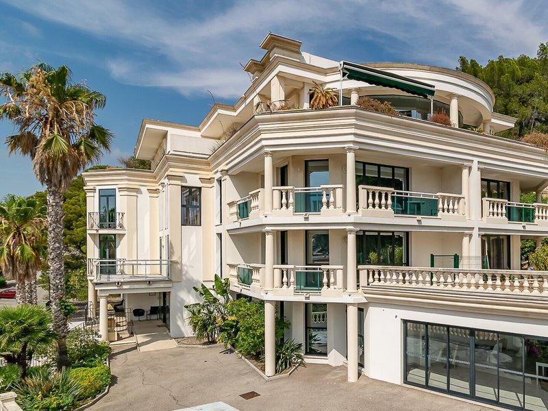 842E66391DCF73B9CDC87D2505BE6E48