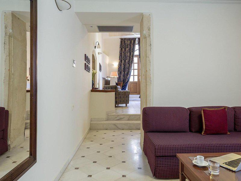 6D6D9D0E8EF57E62E5692C4C738E7E0E