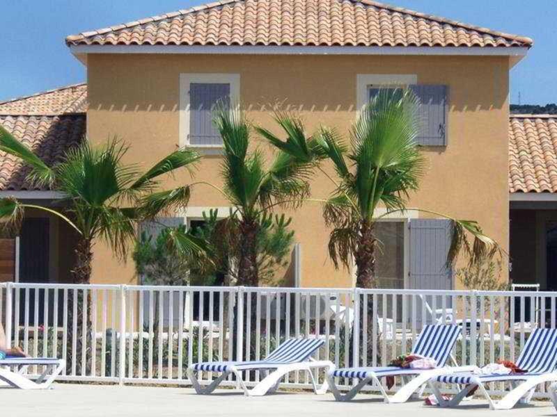 049B2F63AB944DC91F190F5821BF37B4