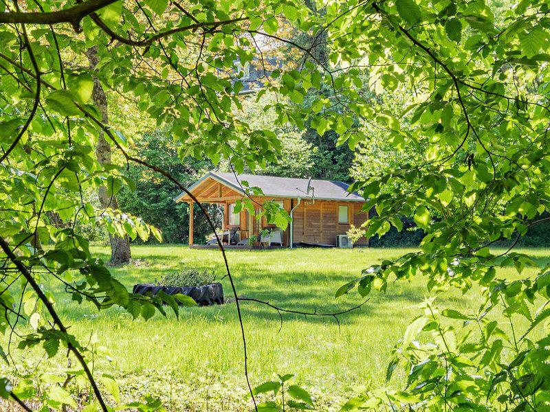 76DA6F5FCA3CE309C4A5DE81BF25A955