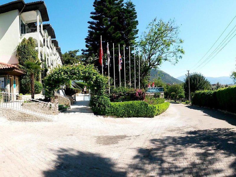 67DBB7F48292D7D9E31C08F52037D064