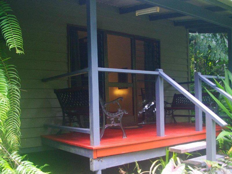 6E0AB60B0D8CB6BDC1A5318F8948A89C