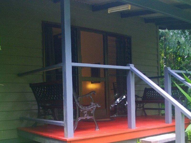 840316229C96F13A08C2A6E077CEDB3F