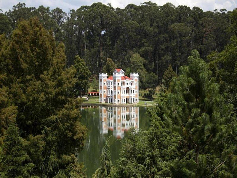 0CFB49CE69F0A5D7AD4B2E9A582F755E