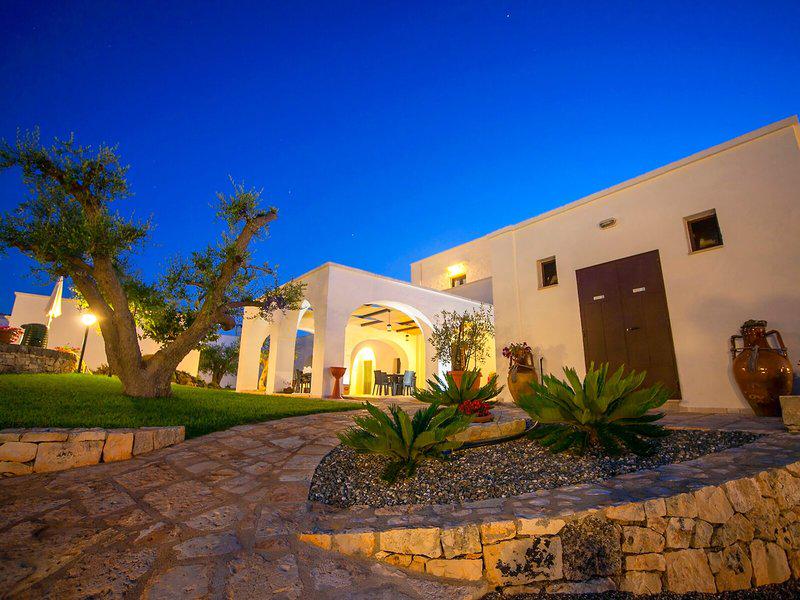 CCA5E21A565EE8A1DD8B18B7C84E5954