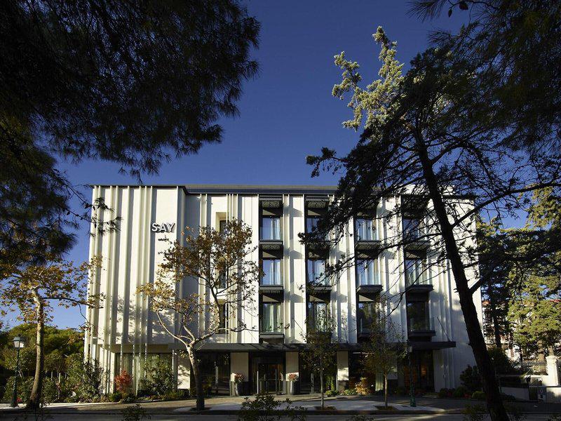 AD217D645B48F521128A02C756C41394