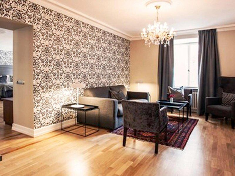 438205C42E5F4F6B51108AD66B512B47