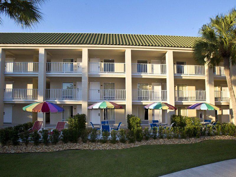 0C63E3F056195EA08A1D28B28B781E29