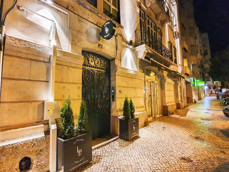 0015E5789F726F9EA52CA78717D7BEB9