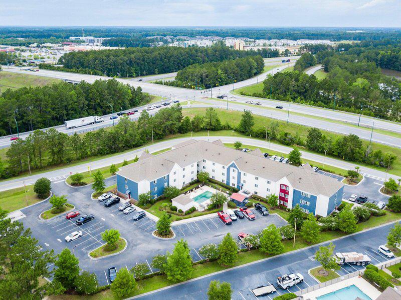 7AE46B6071B48CDF6B010E5BFA170645